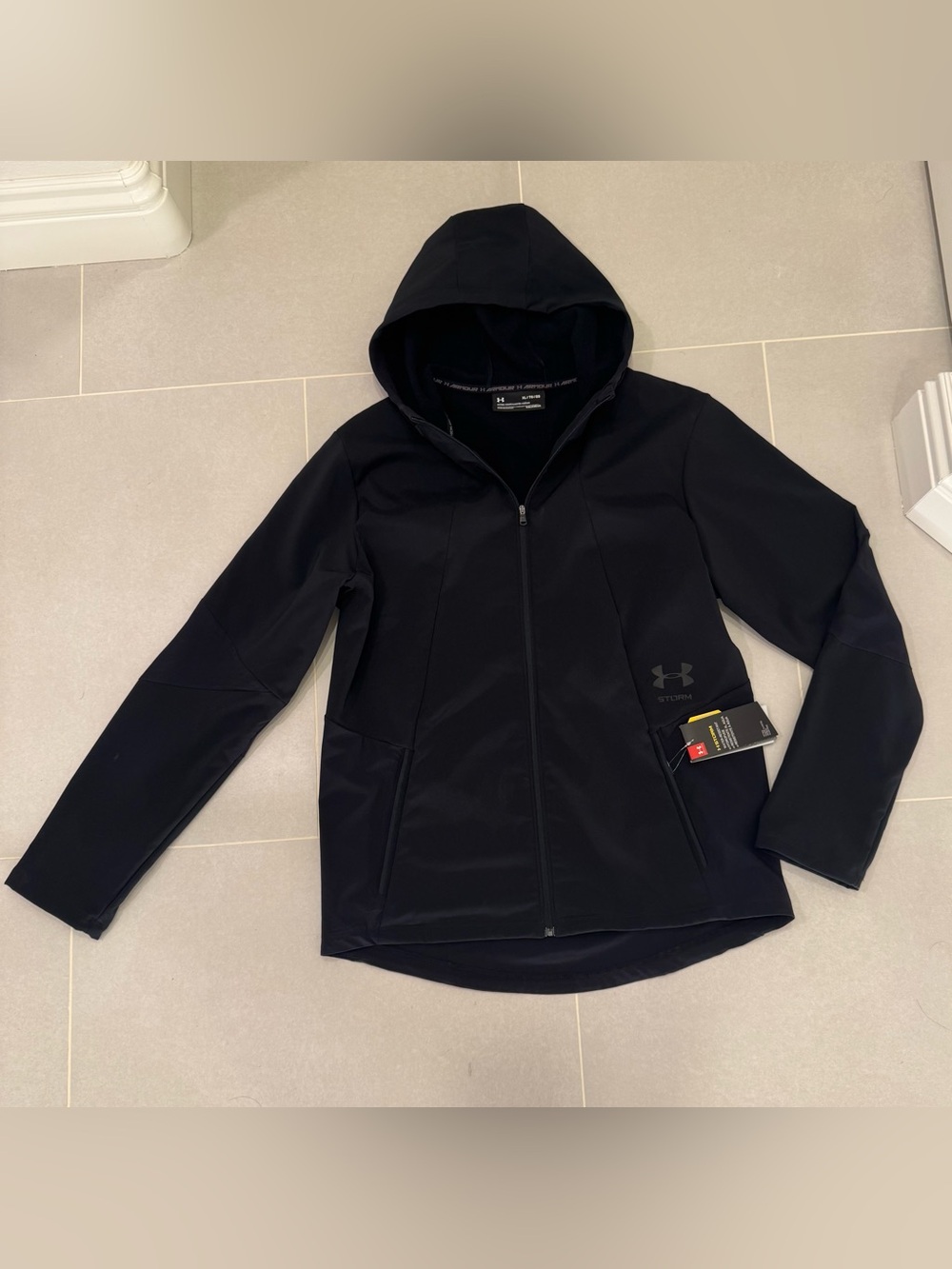 Under Armour ColdGear Storm Men’s XL Fitted Hooded Jacket NWT Black